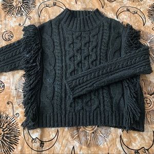 ✨HP✨ Grey Cable Knit Sweater With Fringe Detail